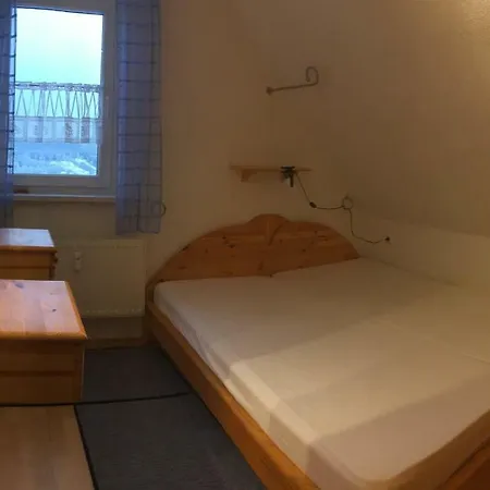 Dalzicht Geschikt Voor 4 Tot 5 Volwassenen Of 4 Volwassenen 2 Daire Winterberg